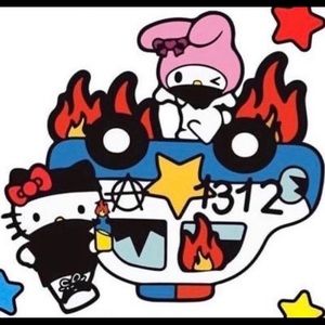 Meet your Posher, Leslie